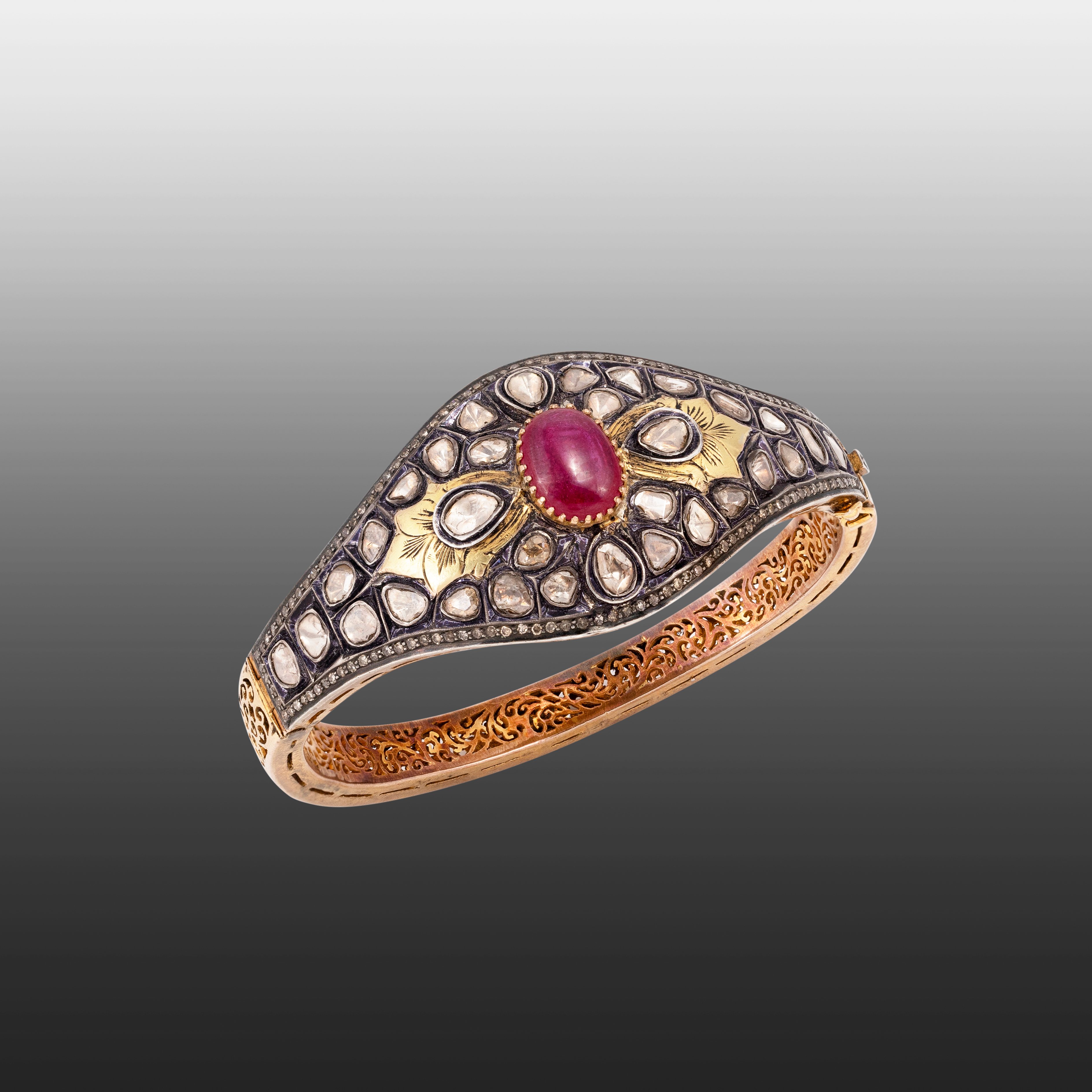 Polki Bangle with Partash Work and Ruby Centre